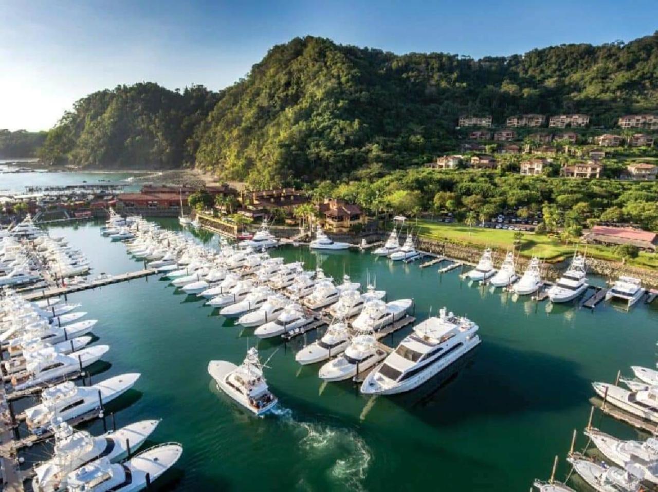 Apartamento De Lujo Las 3 Gotas Jaco, Frente Al Mar Con Vista A La Playa Экстерьер фото